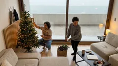 Cómo decorar tu casa en Navidad sin saturar: 4 claves simples para un living más ordenado